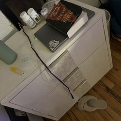 Raymour And Flanagan Bedside Table
