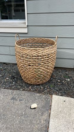XL Rattan Wicker Basket