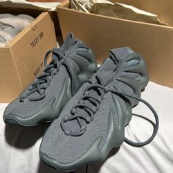 Yeezy 450’stone Teal Size 11