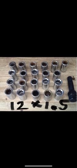 Lug Nuts