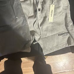 Oatmeal Essential Shorts 