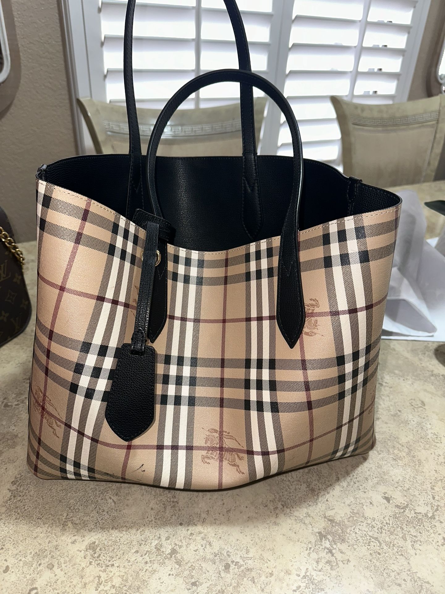 Burberry Double sided tote