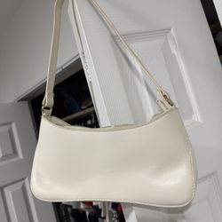 Forever 21 Shoulder Bags 