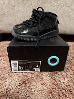 Toddler shoes SELLING INDIVIDUALLY