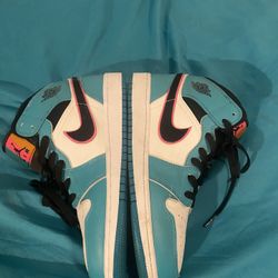 Air Jordan Mid South Beach Kids Size 6.5