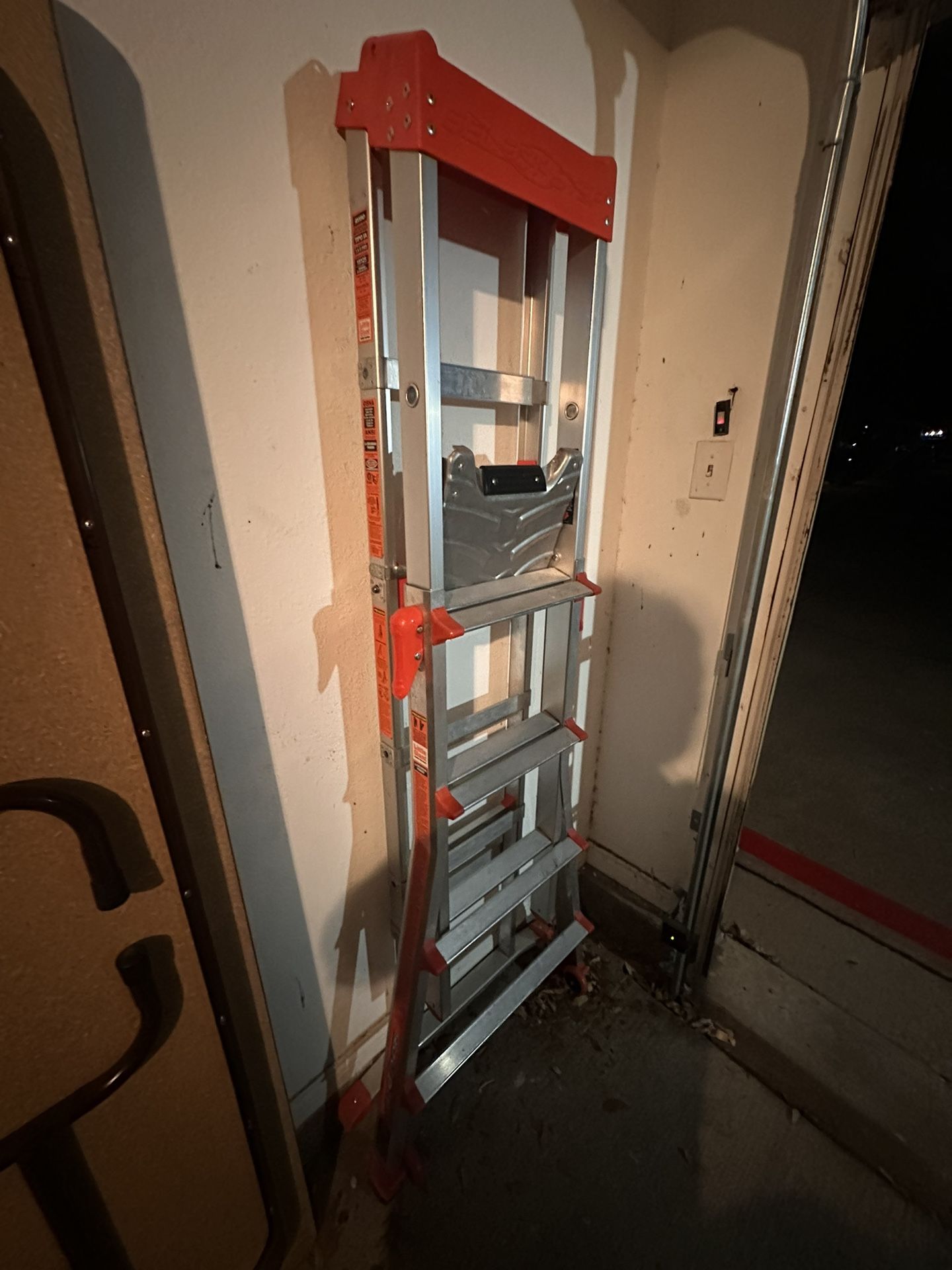 Little Giant Ladder 5-8 Ft