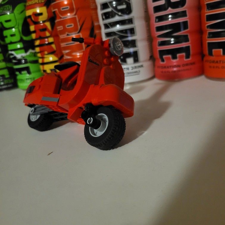 Lego Mini Vespa