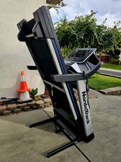 NordicTrack Touchscreen Treadmill
