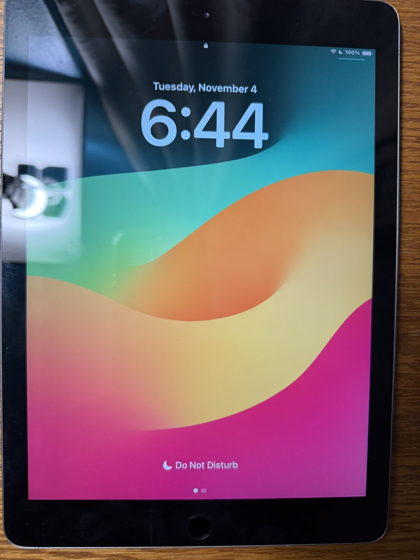 Apple iPad 9.7-inch | 32GB | Great Condition |