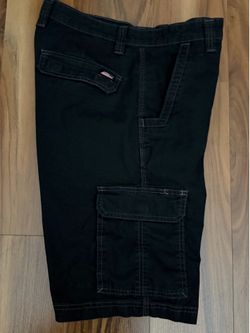 Dickies Cargo Shorts Brand Logo Patch on Side Pocket Sz 32