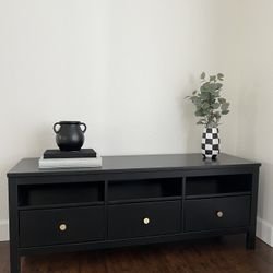 Tv Stand 71”