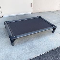 New in Box $50 Heavy-Duty Raised Pet Bed Elevated Dog Bed Cot, Medium Size 35x23x6 inches