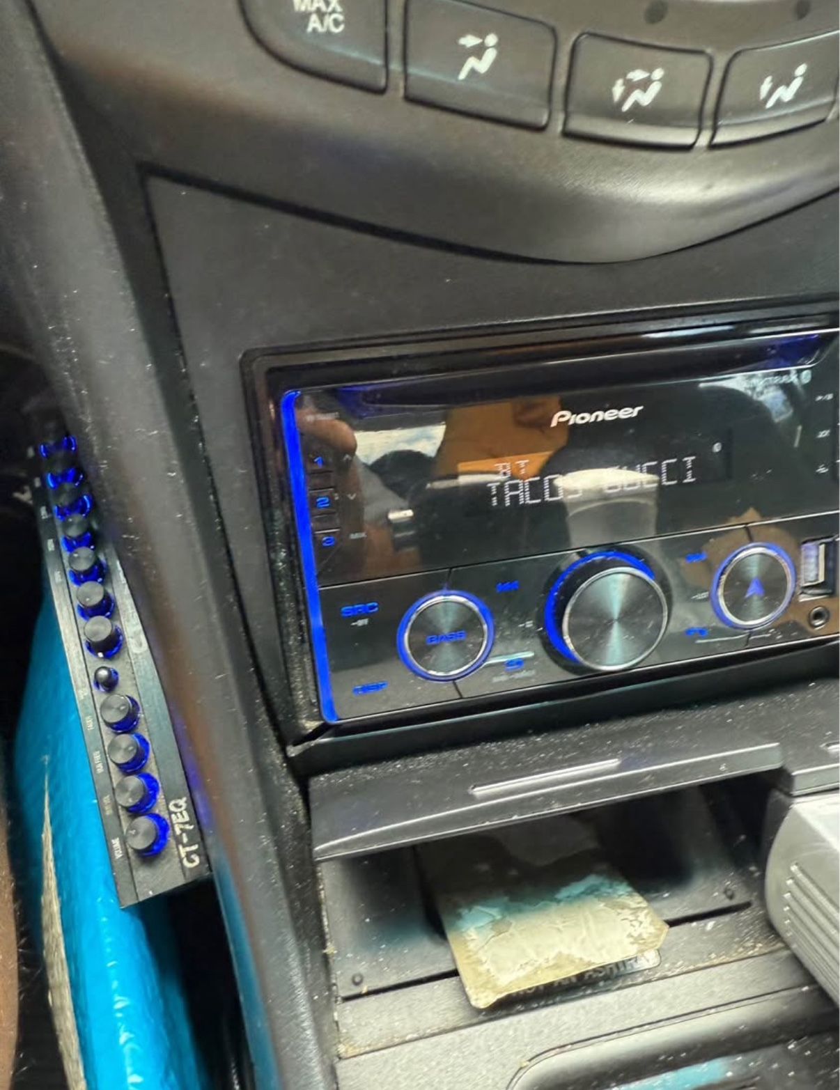 Pioneer Double Din Radio 