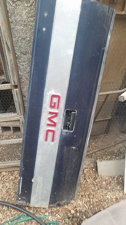 Gmc truck tail gate