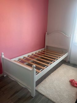 Twin bed frame