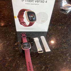 Fitbit Versa 4