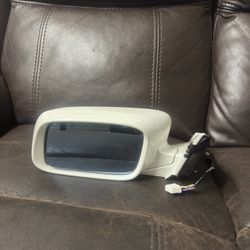 Driver Side Mirror OEM 2009-2014 Acura TL White Color / Excellent Condition 