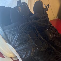 Michael Kors Shoes Size 7.5