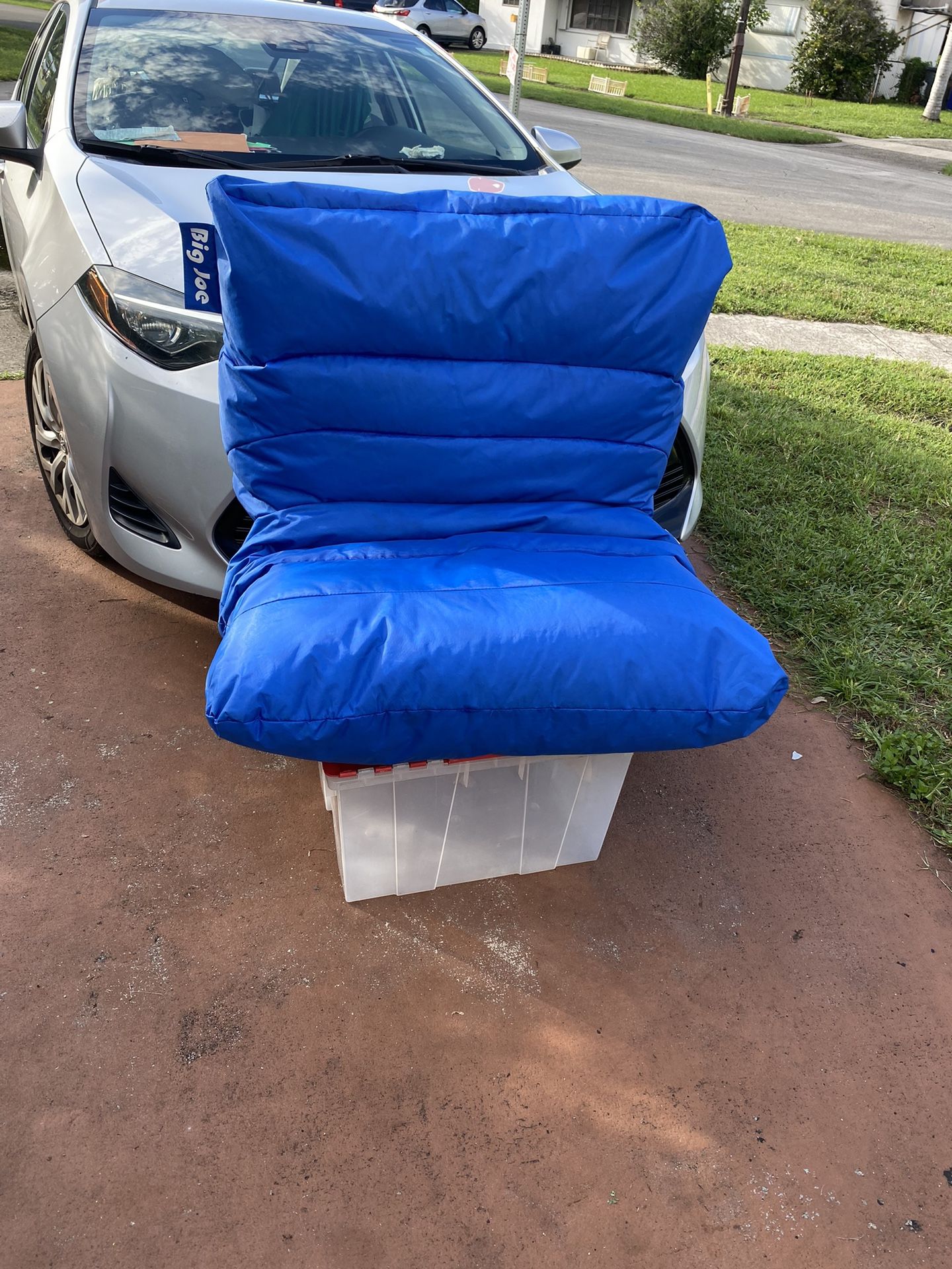 Big Joe Grab & Go Travel Bean Bag Chair