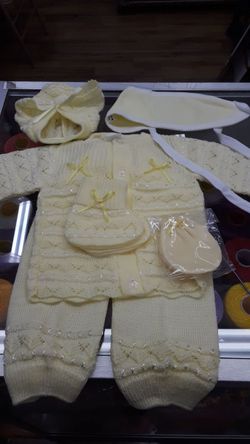 Trajesito de bebe