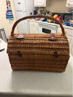 Vintage Wicker Picnic Basket / Tea Set for 4 Original Stainless Steel