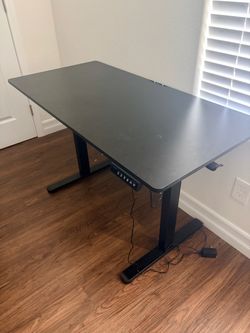 Adjustable Desk