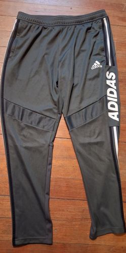 Adidas Mens Size XLARGE Aeroready pants workout running Grey white