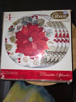NEW  GIBSON  CHRISTMAS PLATES