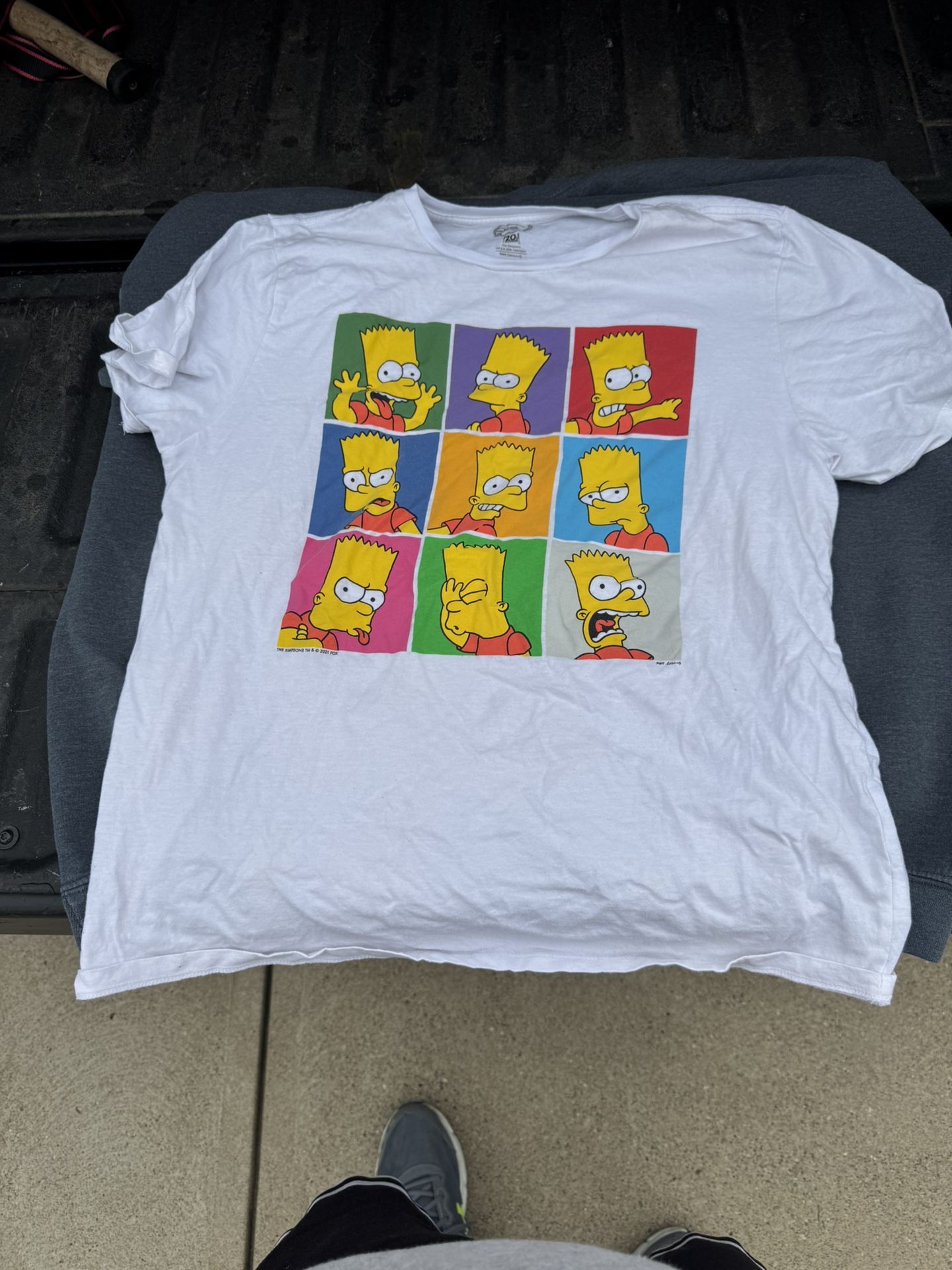 The Simpsons Many Faces Of Bart Simpson Tshirt White XL Crewneck
