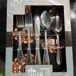 30 piece flatware/juego de cubiertos de 30 piezas