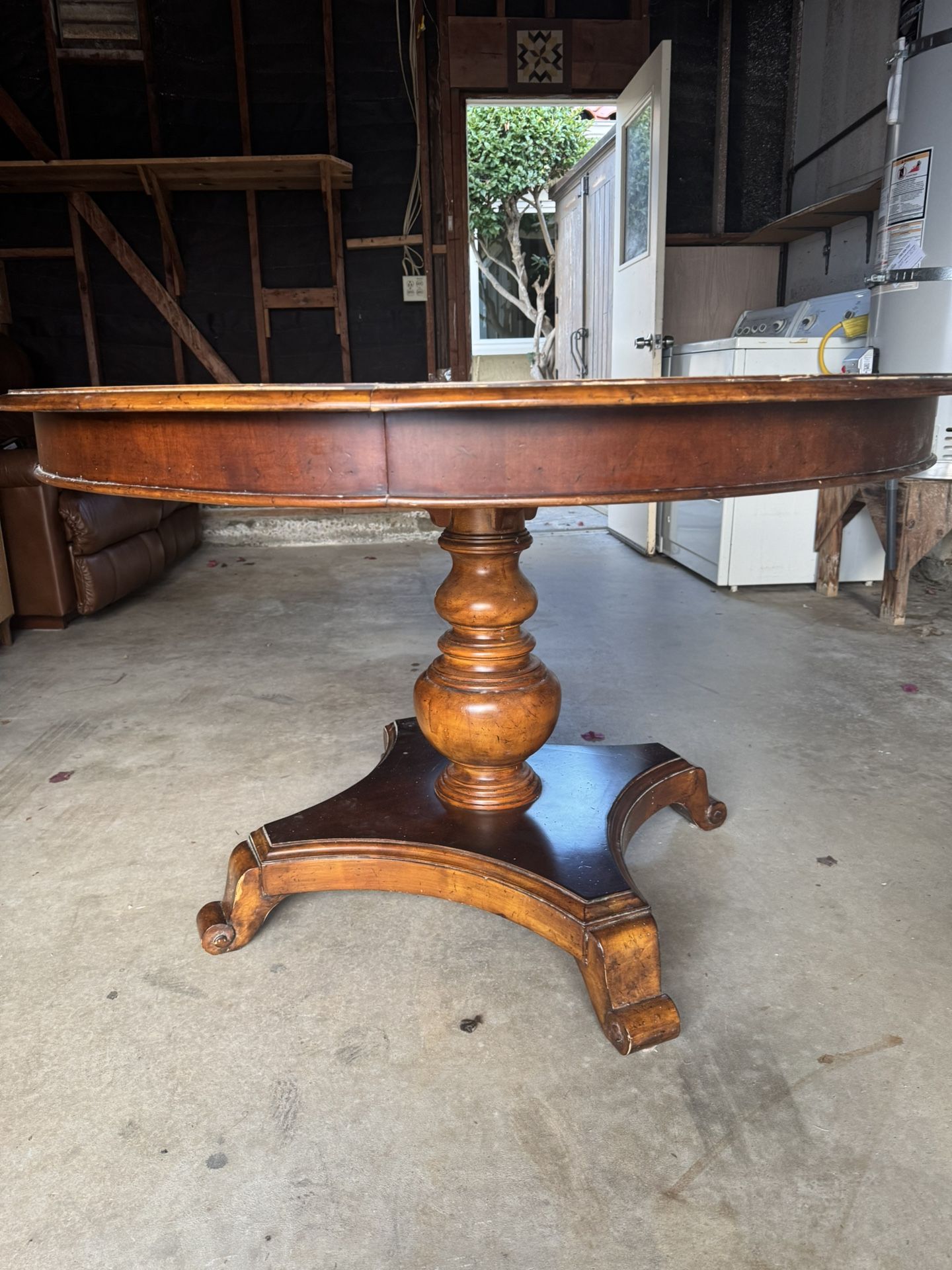 Dining Room Table And Chairs