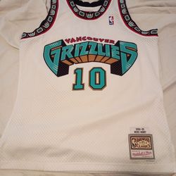 MITCHELL &NESS MENS GRIZZLY 1998 MIKE BIBBY JERSEY