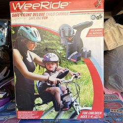 Brand New In Box Safe Front Deluxe Child Carrier