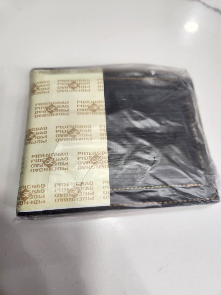 BYeRz Men's Wallet European and American Style Wallet Card ID Short Wallet (Color : Brown)