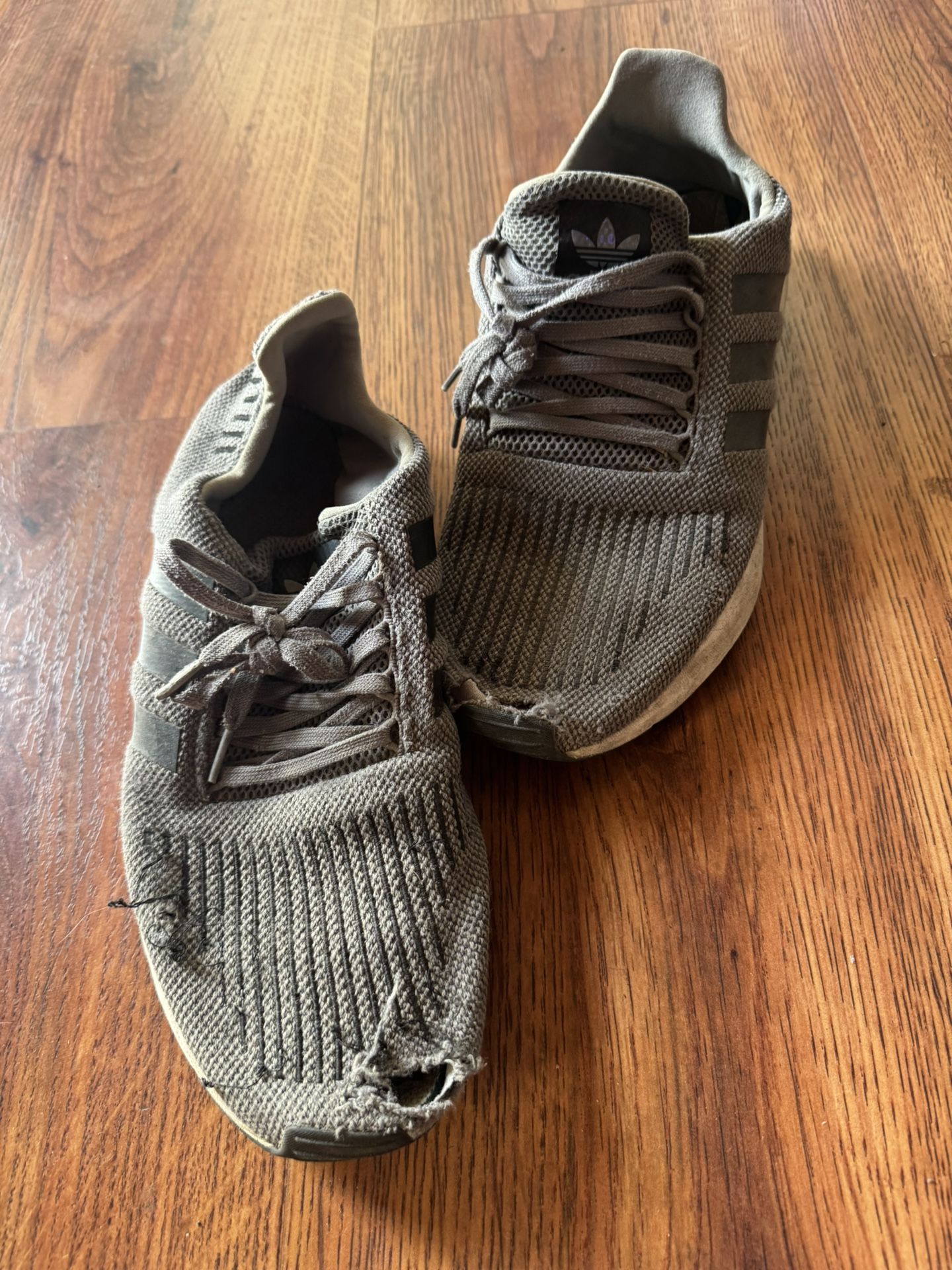 USED ADIDAS $5 SIZE 13