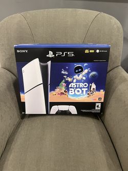PS5 Slim Astro Bot Bundle (BRAND NEW)