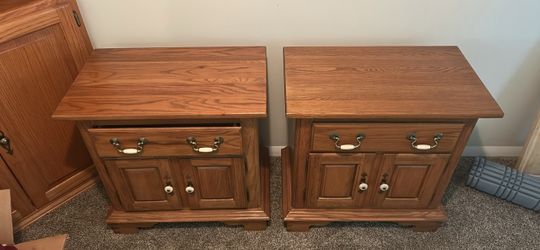 Oak nightstand