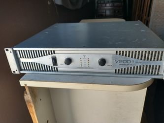 Silver American Audio Amp V2001 Plus 