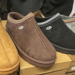 Taz Slippers Sizes 5,6,7,8,9,10,11 - $30 Each 