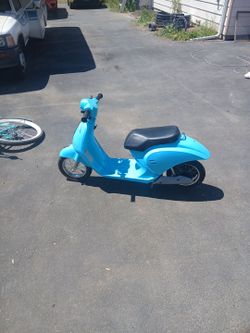 Electric scooter