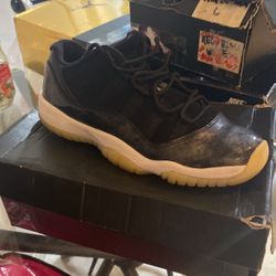 Jordan 11