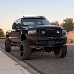 1999 Ford F-350 Lariat 