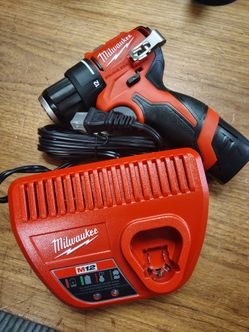 Milwaukee brushless drill kit