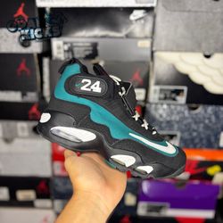 Size 5.5Y - Nike Air Griffey “Freshwater”