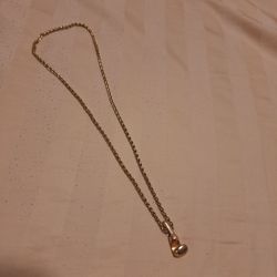 14k Hawaiian Pendant & Chain