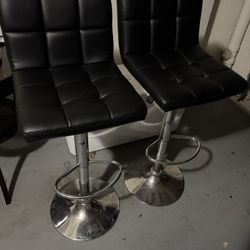 Black Leather Bar Stools 