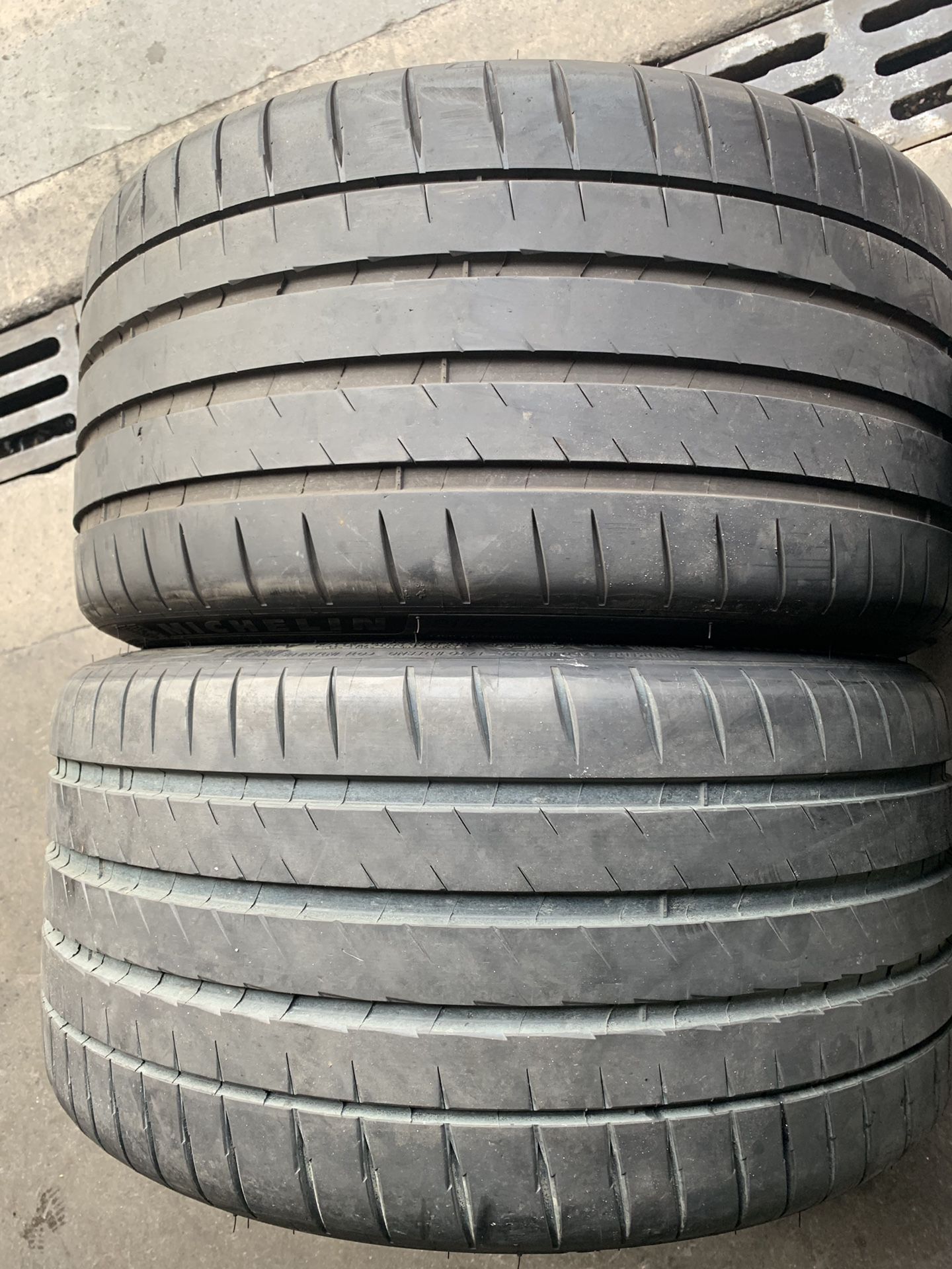 (2)295-30-20 PAIR OF USED TIRES MICHELIN