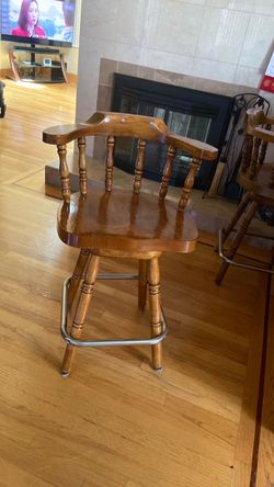 Wooden bar stools