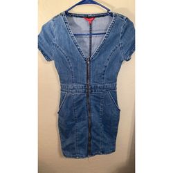 GUESS DENIM DRESS/ XS/ FITTED for Sale in Litchfield Park, AZ - OfferUp