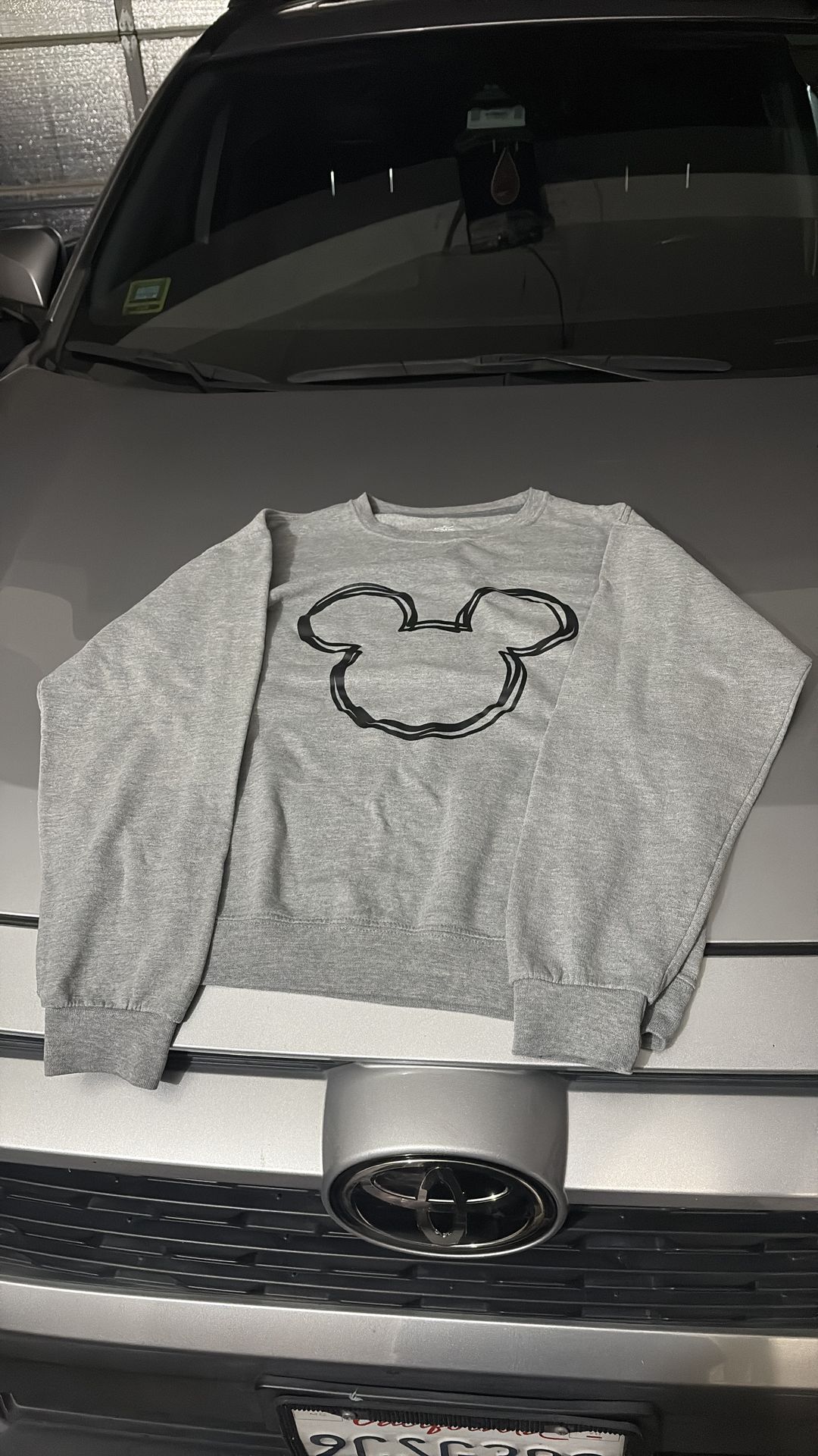 Boys sweat shirt
